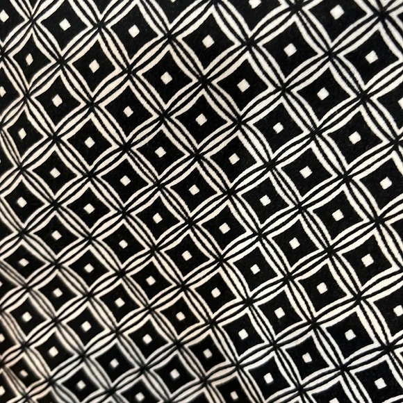 Talbots geometric print Heritage pants in black and white size 14 - Picture 7 of 10